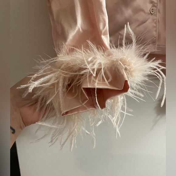 Feather wrist silk shirt - Picture 5 of 6